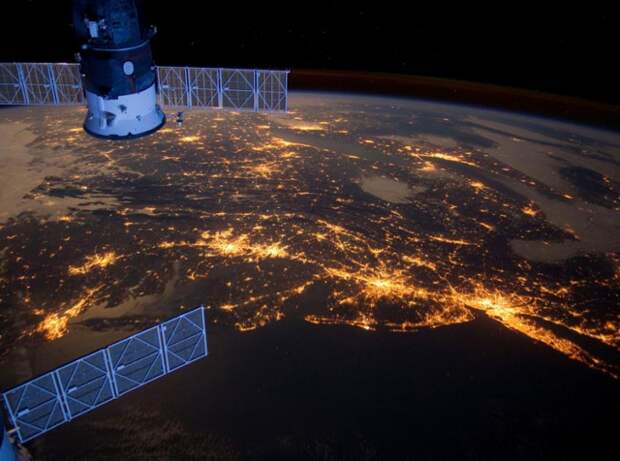 Украина хочет взимать плату за пролёт спутников РФ