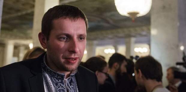 Депутат Рады Парасюк: работающие в России украинцы могут вообще не возвращаться на родину