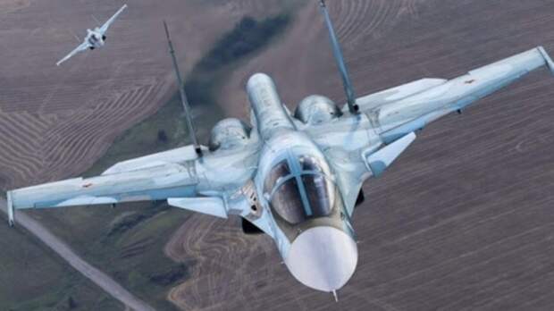 Новые бомбардировщики Су-34 слетали в стратосферу