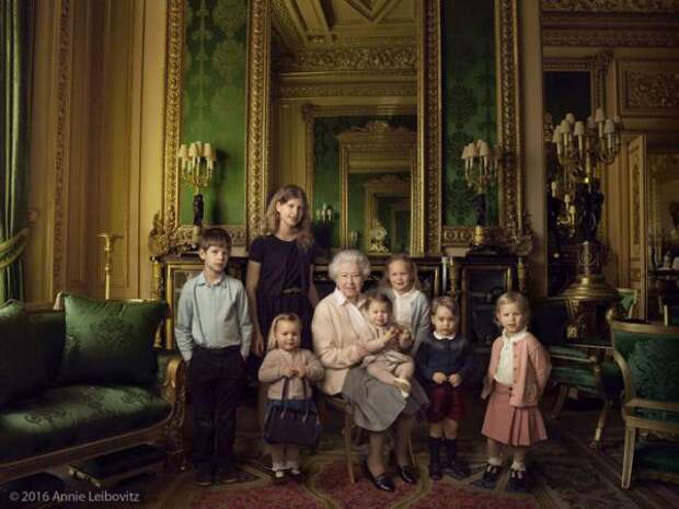 Королева Елизавета II станет прабабушкой в шестой раз