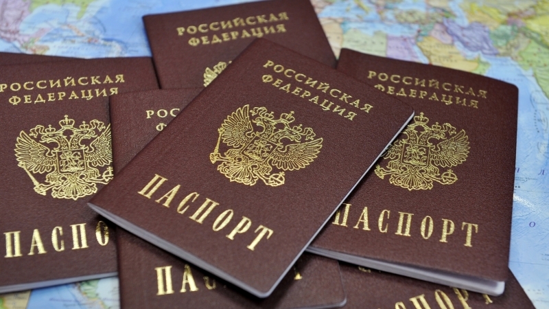 Украинские пограничники задержали бывшего коллегу из Крыма за паспорт РФ