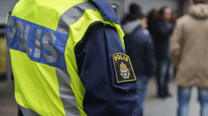 Я чертовски устал: письмо полицейского о бесчинствах мигрантов в Швеции вызвало резонанс в Facebook