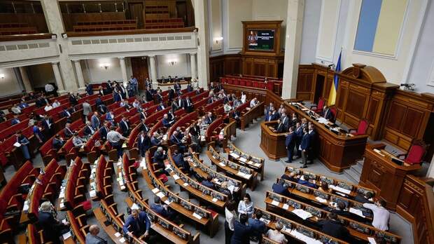 Киевский политолог Алексей Якубин: &quot;Верховную раду надо срочно менять&quot;