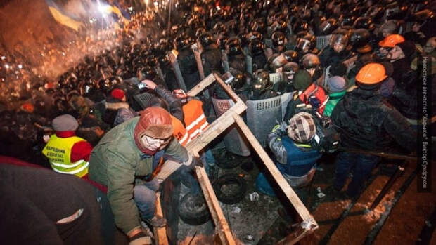 Поляки в недоумении от украинцев: зачем эти революции, если они разорили страну