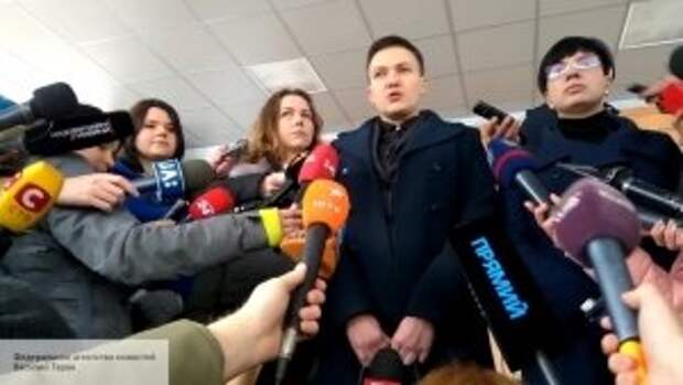 Суд над «Жанной д’Арк»: здание заминировали, зал кричит «ганьба», Савченко напала на прокуратура - вы позор Украины, ваше место в СК РФ