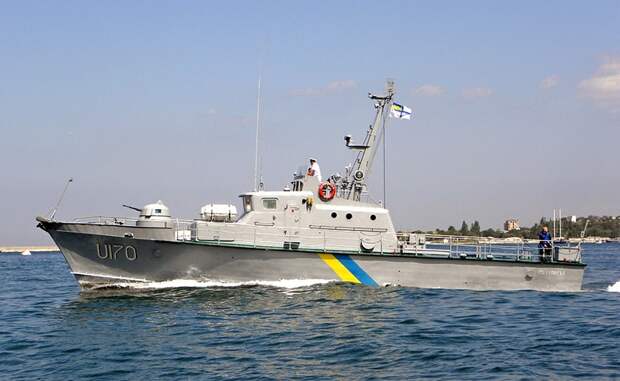 Военный катер ВМС Украины