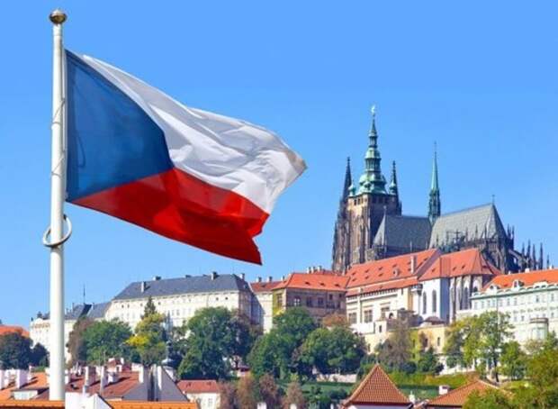 В Чехии обратились к России : Простите нас за гуттаперчевые хребты политиканов