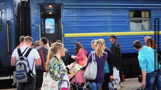Кто и зачем запрещает украинцам выезд в Россию
