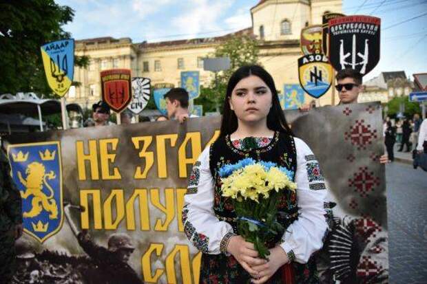 Украинские националисты США продолжают бороться с памятью о войне