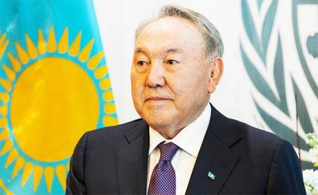 Елбасы Назарбаев показал Путину дорогу к вечной власти