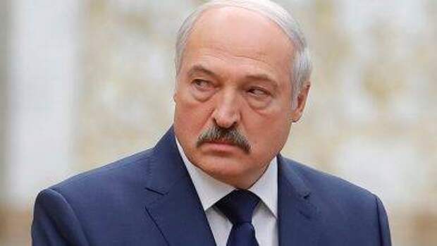 Лукашенко: Кому-то неймется в России приватизировать Победу