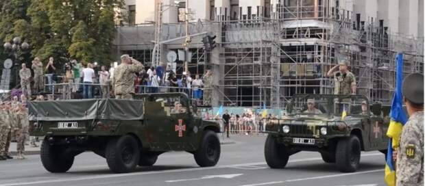 От хохота обратная волна пойдет: россияне ответили на заявление о «землетрясении в Кремле» из-за парада в Киеве