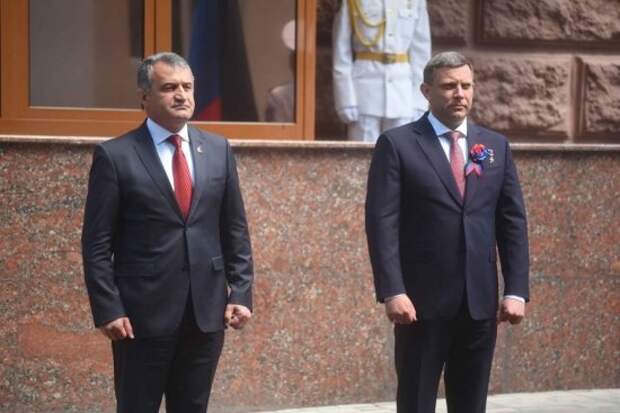 Президент Южной Осетии о гибели главы ДНР: «Имя Захарченко – знамя, с которым Донбасс пойдет до конца»