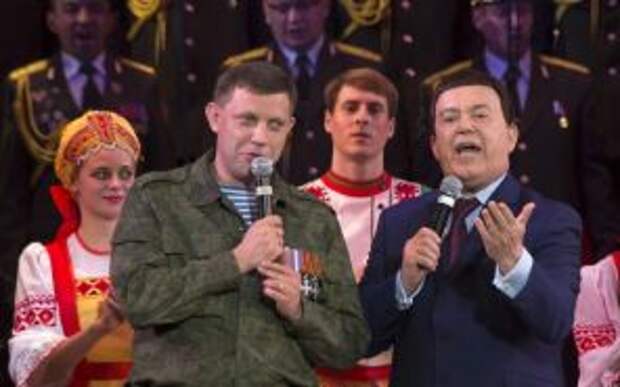 Захарченко объявил траур в ДНР по Кобзону, но погиб сам