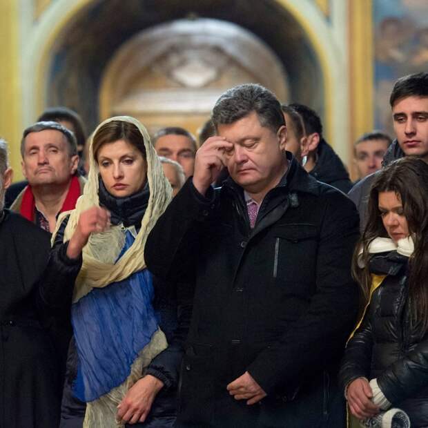 «Победа над московскими демонами». Зачем Порошенко нужна автокефалия?