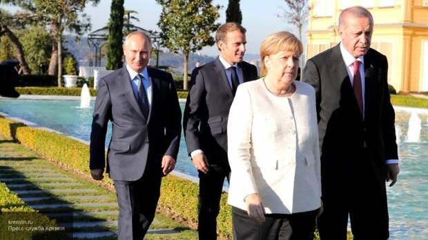 Меркель и Путина обвинили в отсутствии у Украины плана по вступлению в НАТО