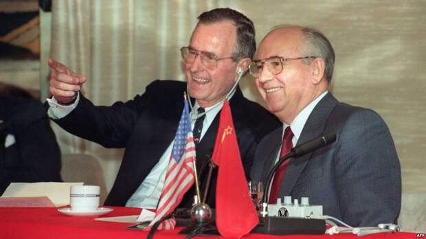 Чего не понимал Горбачев в «хитроплане» Буша
