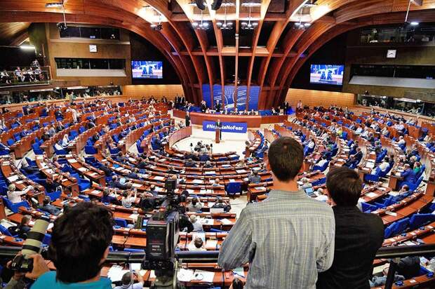 Отсутствие России на сессии Совета Европы - большая ошибка ПАСЕ