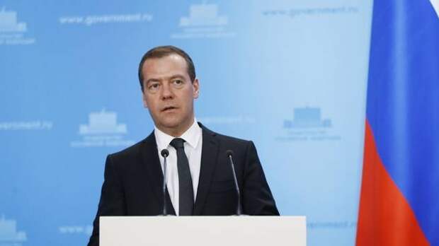 У правительства остался один-два года: эксперты о скорой отставке Медведева