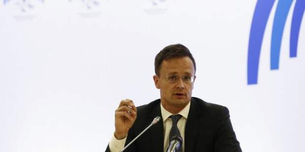 Венгрия обвинила США в лицемерии по отношению к России