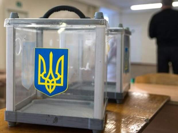 Стало известно, за кого планируют проголосовать граждане на выборах-2019 на Украине