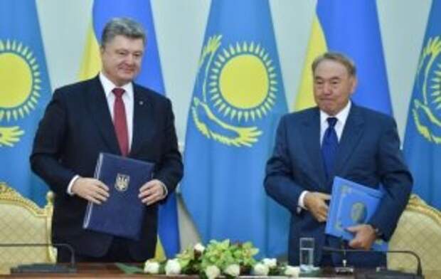 Социологи и политологи рассказали, как повлияет на Украину смена власти в Казахстане
