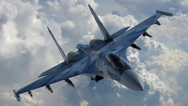 Российские истребители Су-30 и американские F-16 впервые сошлись в воздушном бою