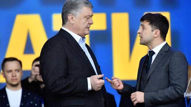 Антиэлитная волна: эксперты об итогах дебатов Порошенко и Зеленского
