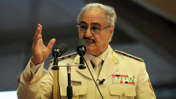 Хафтар выступил против Запада: началась атака столицы Ливии