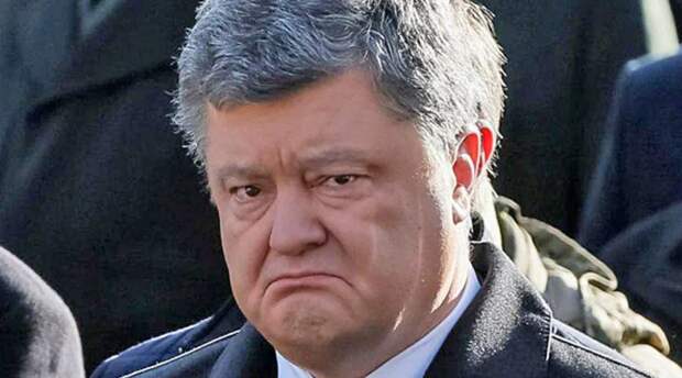 Люди бегут от Порошенко, пока окружение тихо сливает президента Украины