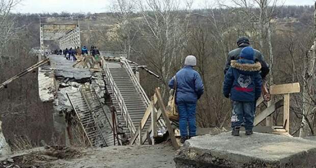 Гуннар Линдеманн ужаснулся состоянием моста в Станице Луганской