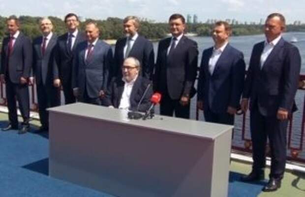 Пять партий объединились для прекращения гражданской войны на Украине