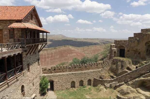 Судьба монастыря и угроза противостояния Грузии и Азербайджана