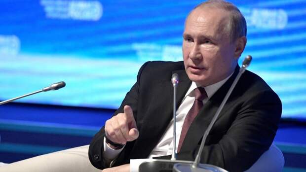 Иностранцы восхитились речью Путина о конце эпохи либерализма