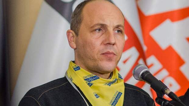 Аналитик назвал украинский закон об импичменте капканом «связанного по рукам» Зеленского