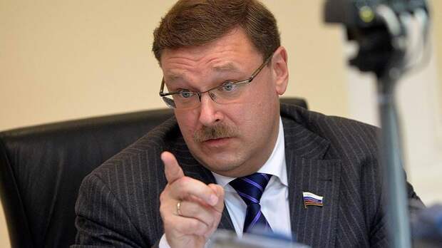 Константин Косачев заявил, что окончить войну на Донбассе может один звонок