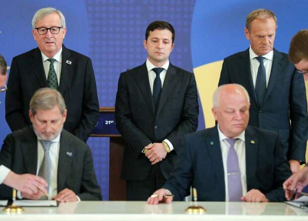 Деньги в обмен на суверенитет: итоги саммита Украина-ЕС