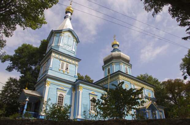 Храм в Луке Мелешковской