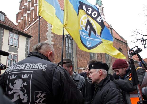 Украинские неонацисты целятся в Европу