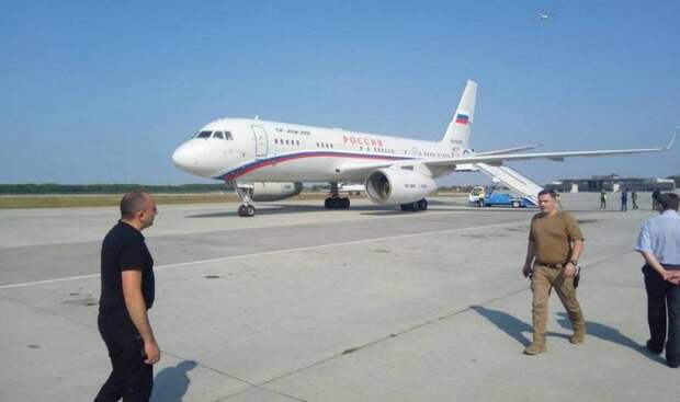 Обмен состоялся: освобожденные россияне летят из Киева в Москву