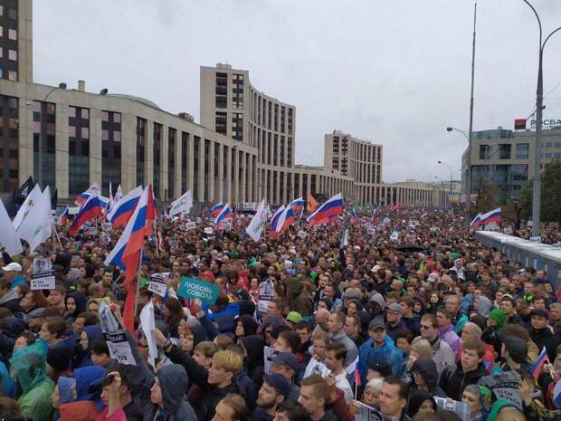 Неудавшаяся революция: протестный потенциал в РФ упал до минимума за год