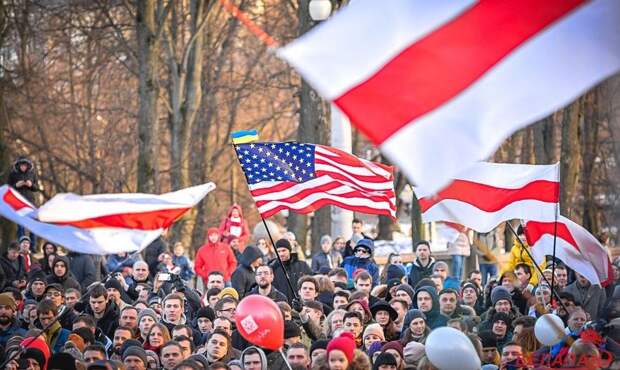 США и Польша провоцируют конфликт между Россией и Белоруссией