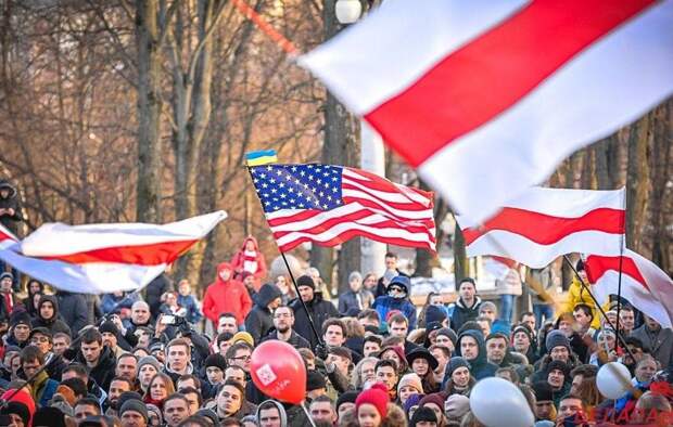 США и Польша провоцируют конфликт между Россией и Белоруссией