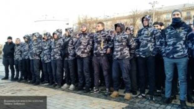 Украинские националисты хотят устроить «ночь длинных ножей» для «слуг народа»