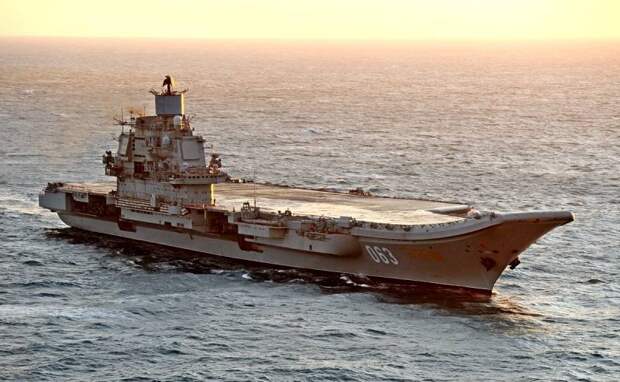 «Будут резать»: как спасти «Адмирала Кузнецова»?