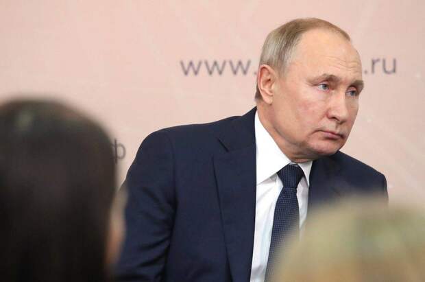 «У нас другое есть»: Путин ответил на вопрос о «Великой Русской стене»