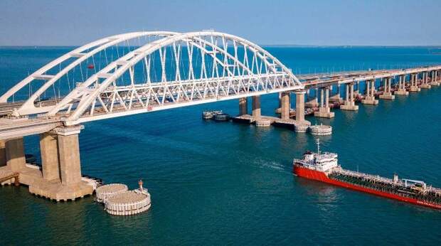 Американцы устроили провокацию у Крымского моста