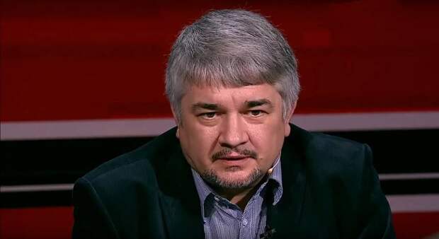Ищенко рассказал, чем мог обернуться силовой разгон Майдана для Януковича