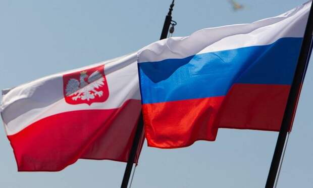 Игра не стоит свеч: Польша просчитала свои шансы в историческом споре с РФ