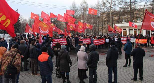 Политические партии и коронавирус: лозунги и действия